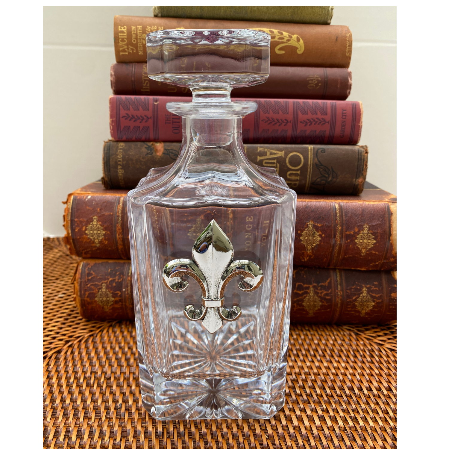 Classic Legacy Decanters are embellished with large silver medallions.