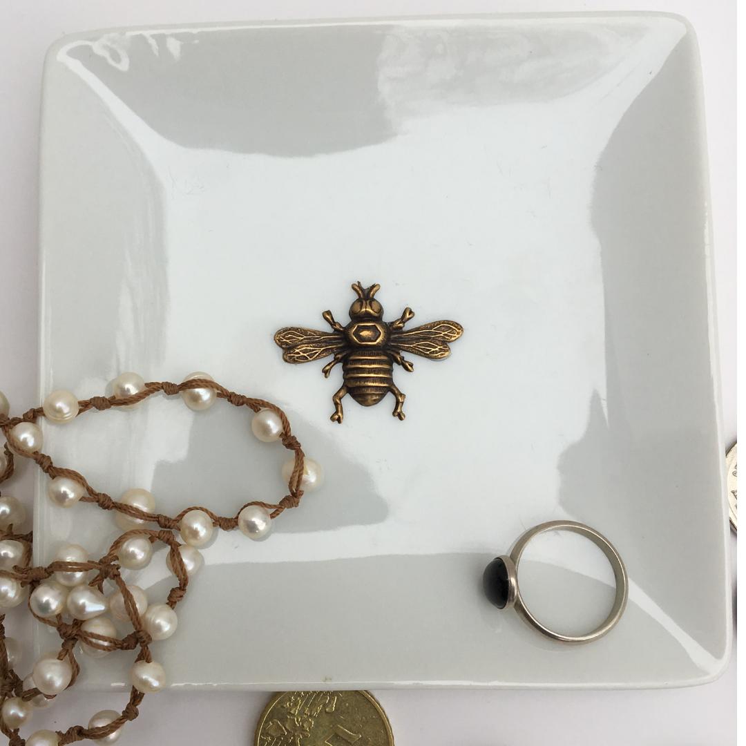 Bee Trinket Tray, Antique Gold Bee  Gift for Bee Lover – Classic Legacy