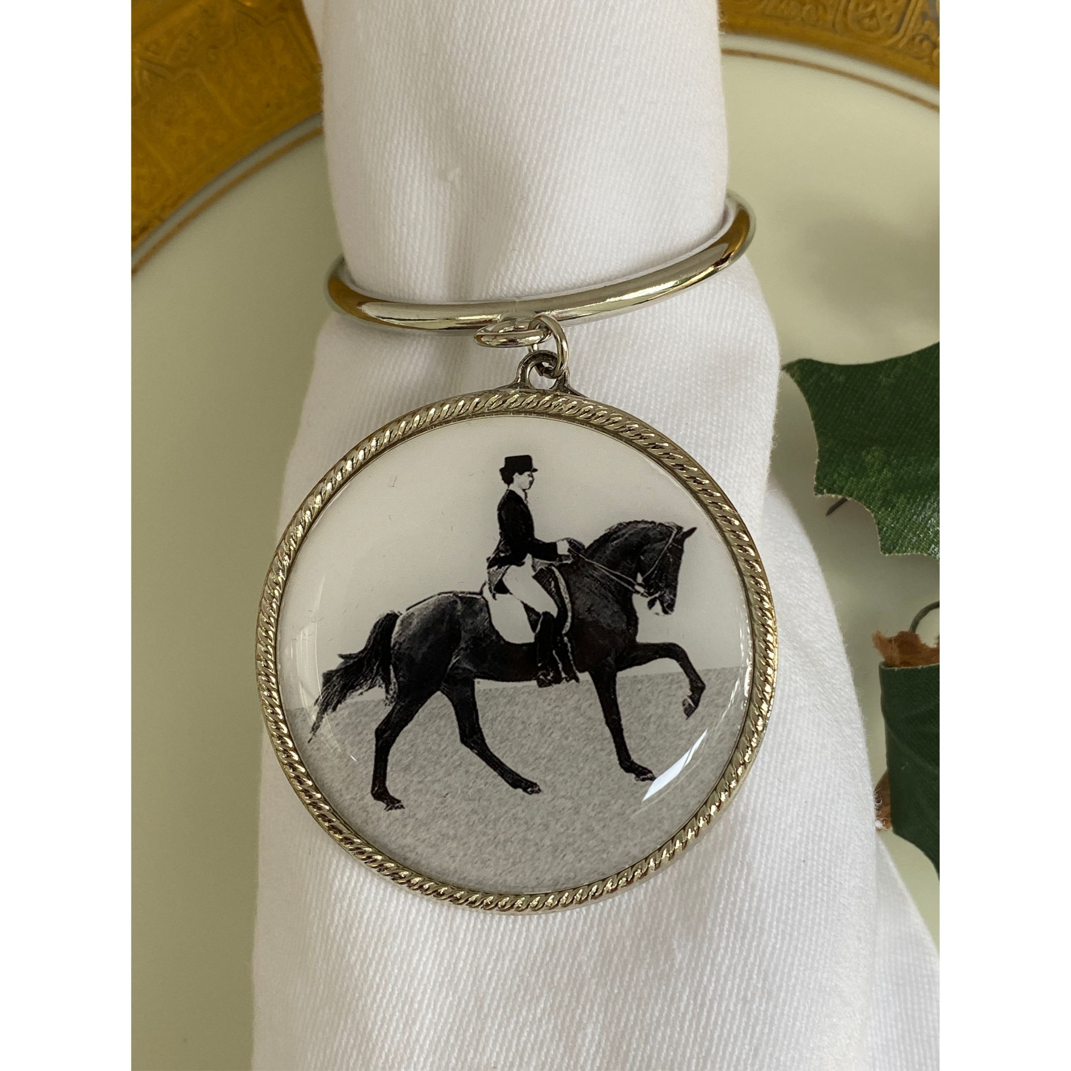 Napkin Rings Dressage, Set of four Napkin Rings, Elegant Equestrian Table