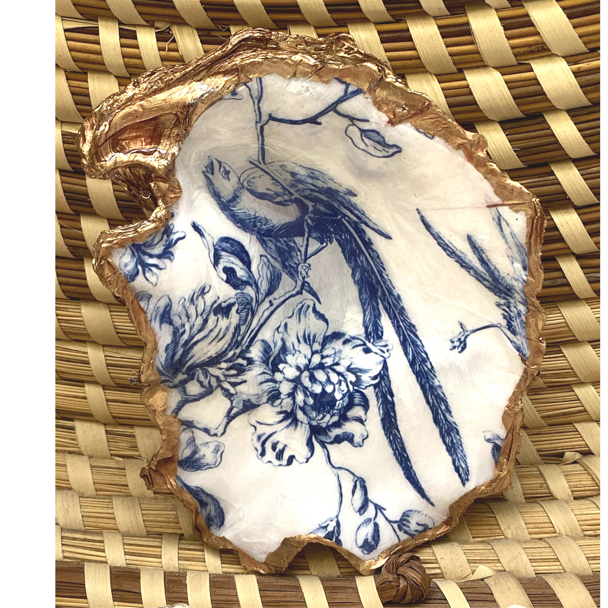 Shell Art,  Blue Chinoiserie Bird Design