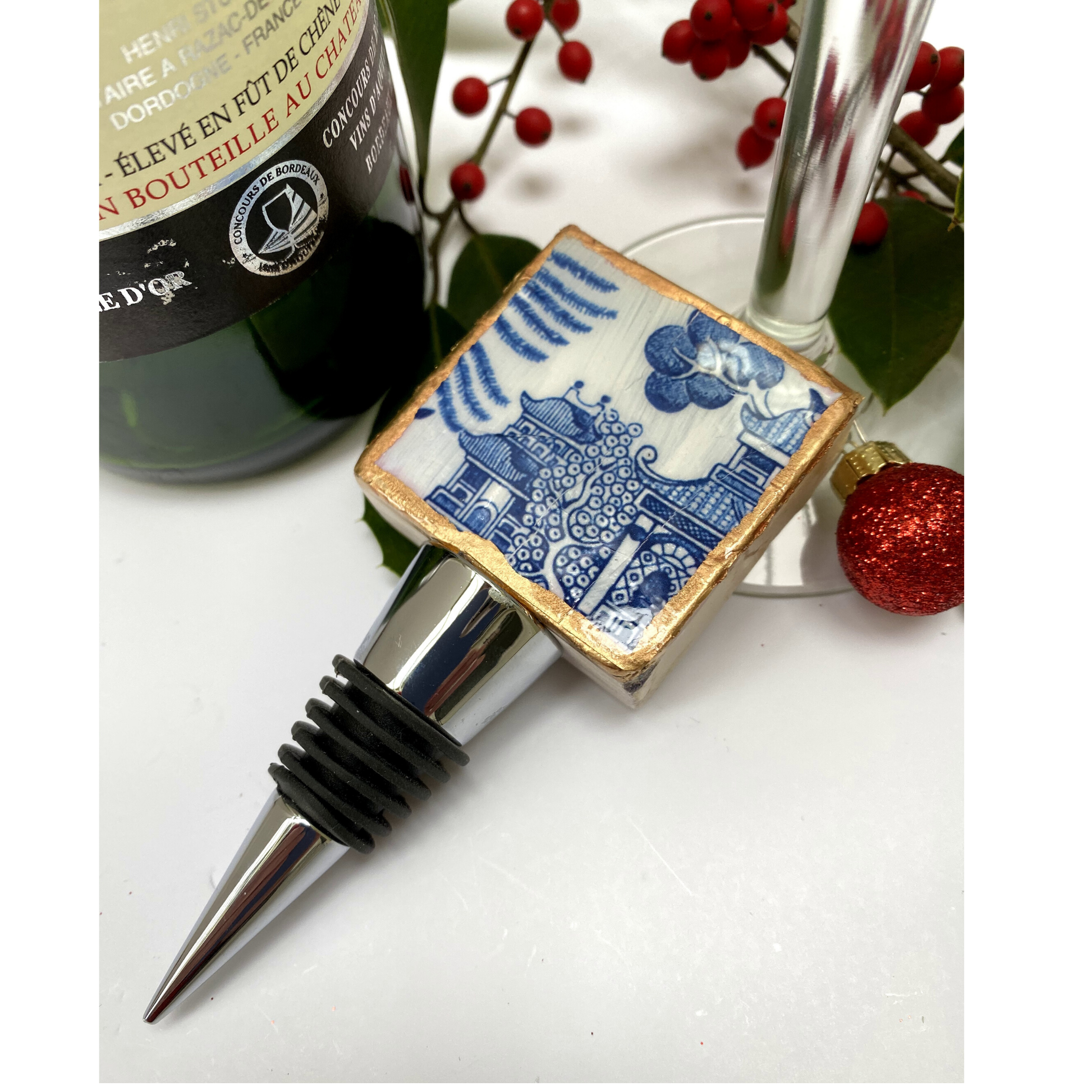 Bottle Stopper, Marble Bottle Stopper, Blue Chinoiserie Chinese House, Hostess Gift,