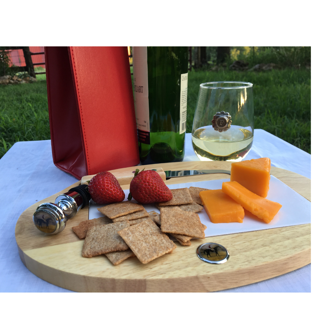 Cheeseboard, Vintage Racehorse Medallion, Racehorse Fan Gift