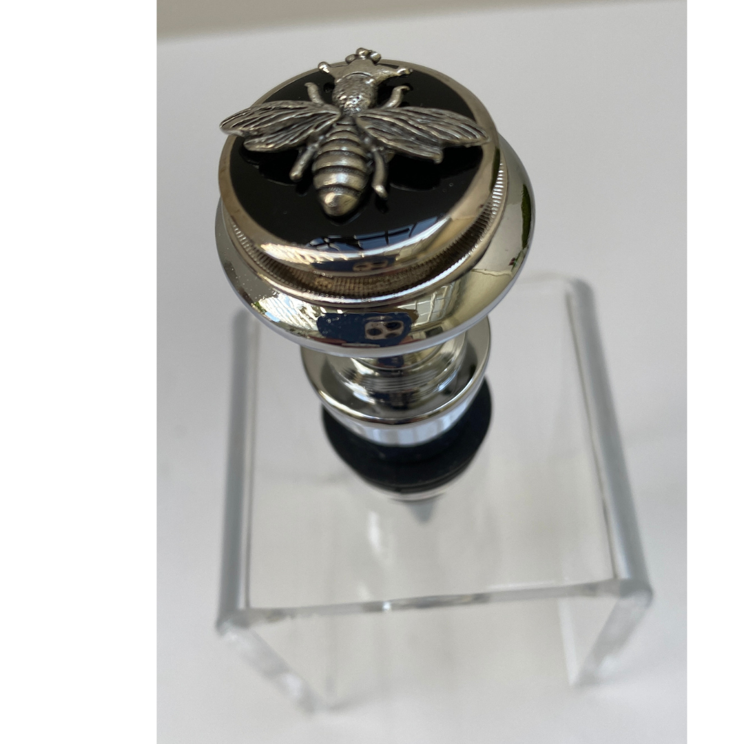 Bee Lover Gift | Bee Bottle Stopper | Black onyx and Silver Bee