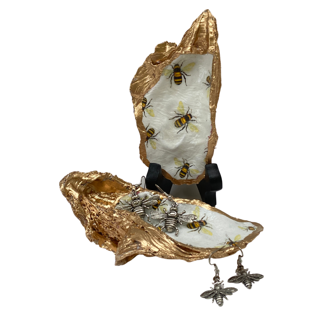 Bee Theme Oyster Shell Art | Gift for Bee Lover