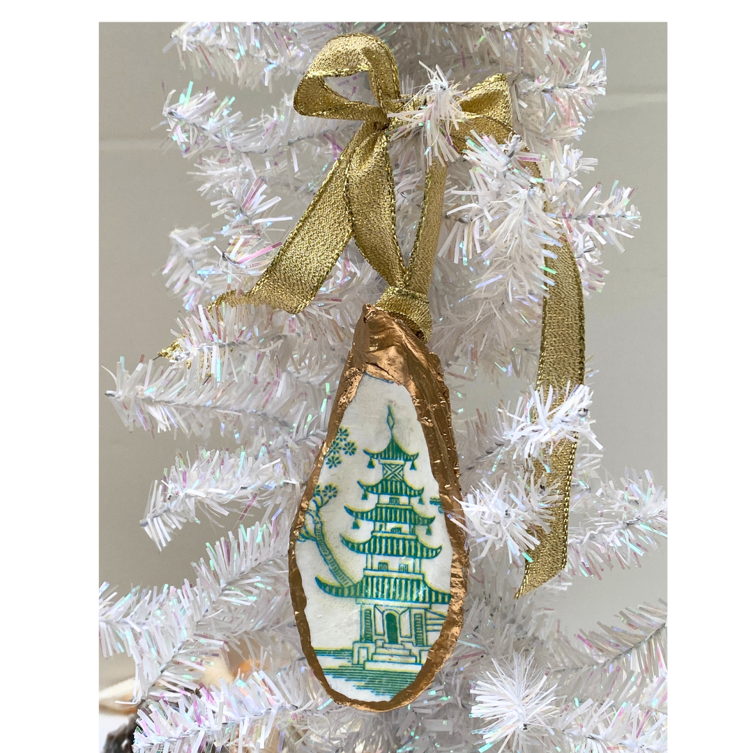 Oyster Shell Christmas Ornament Green Chinoiserie