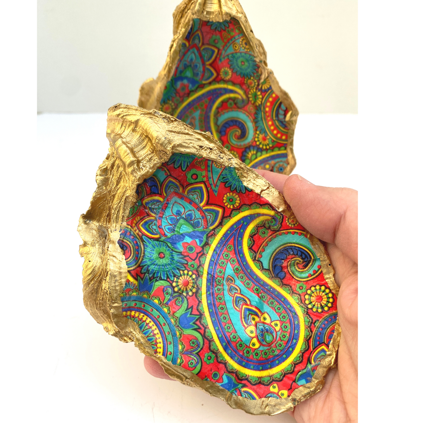 Paisley Oyster Shell Art, William Morris Inspired Design