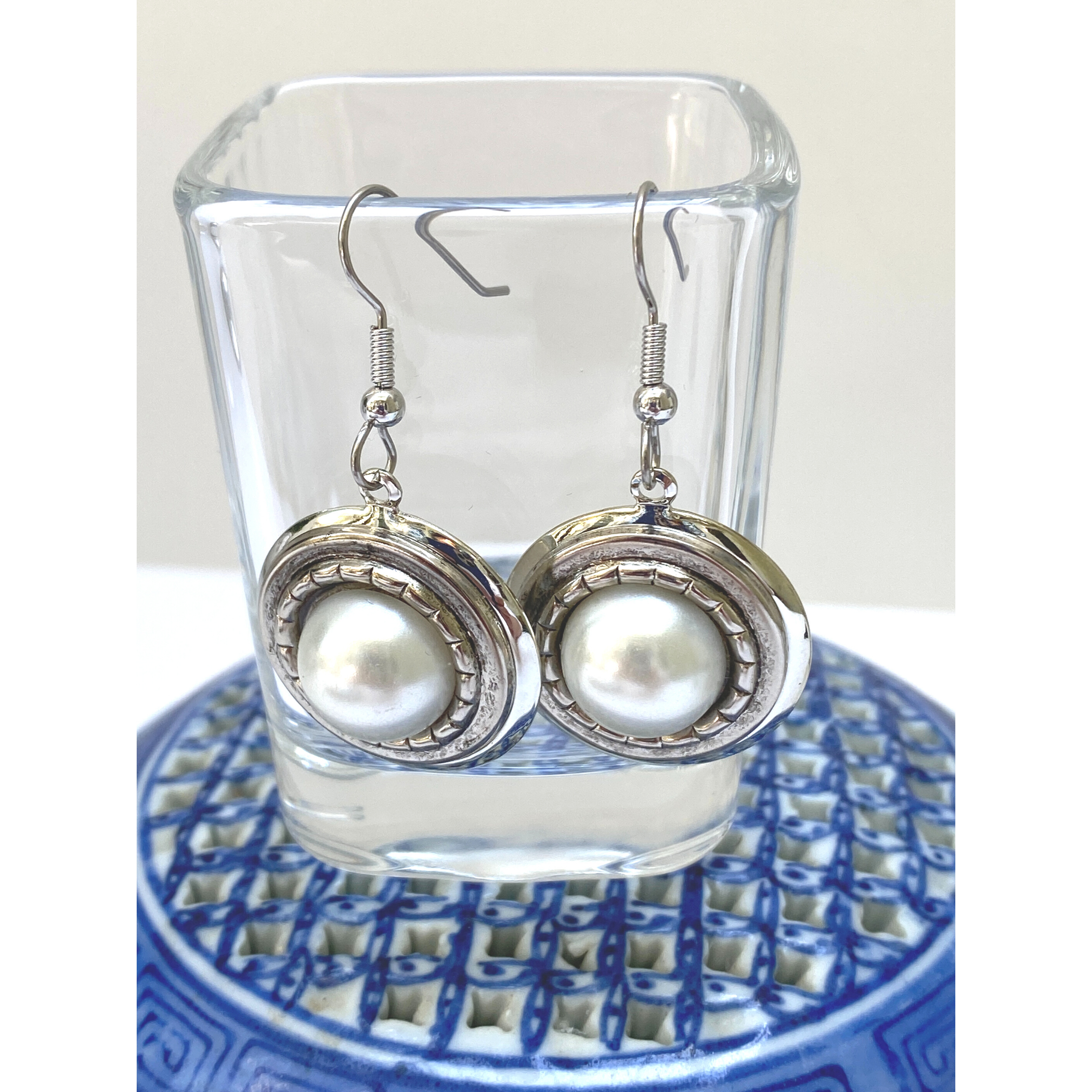 Earring Silver Round | Faux Pearl Setting | 30th Pearl Anniversary Gift