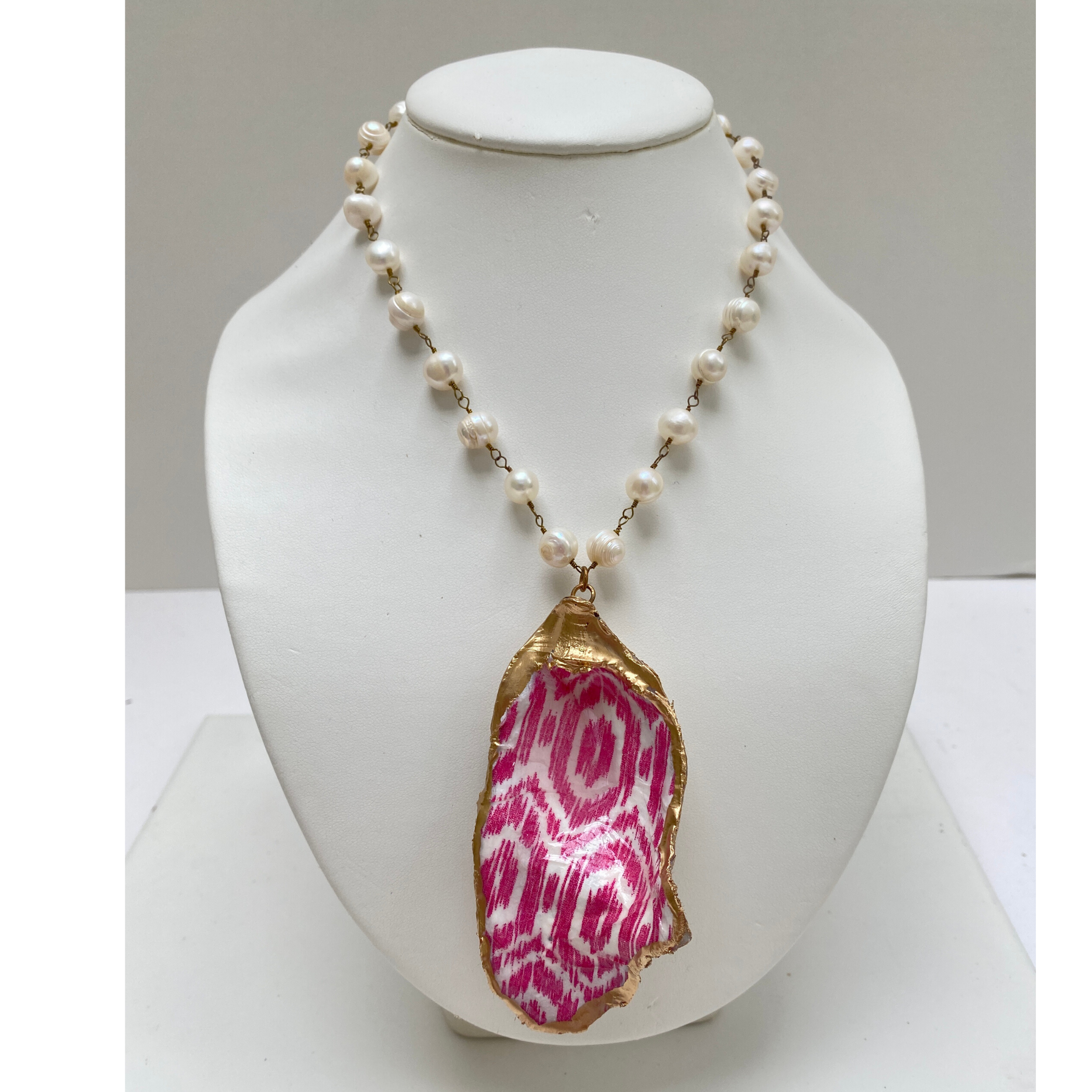 Oyster Shell Necklace, Pink ikat