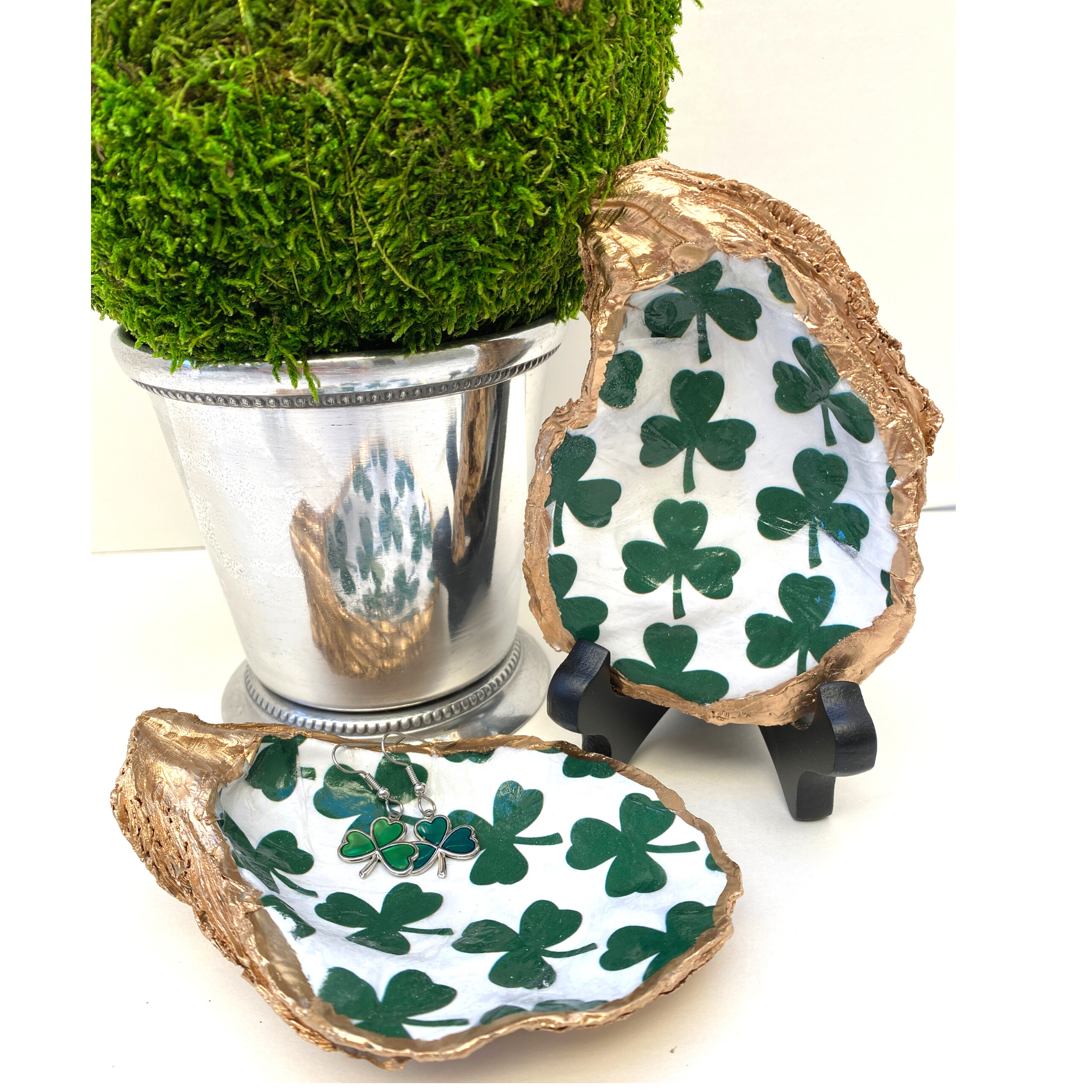 Oyster Shell Art, Shamrocks, Irish, St. Patrick's Day Gift, Oyster Shell Art