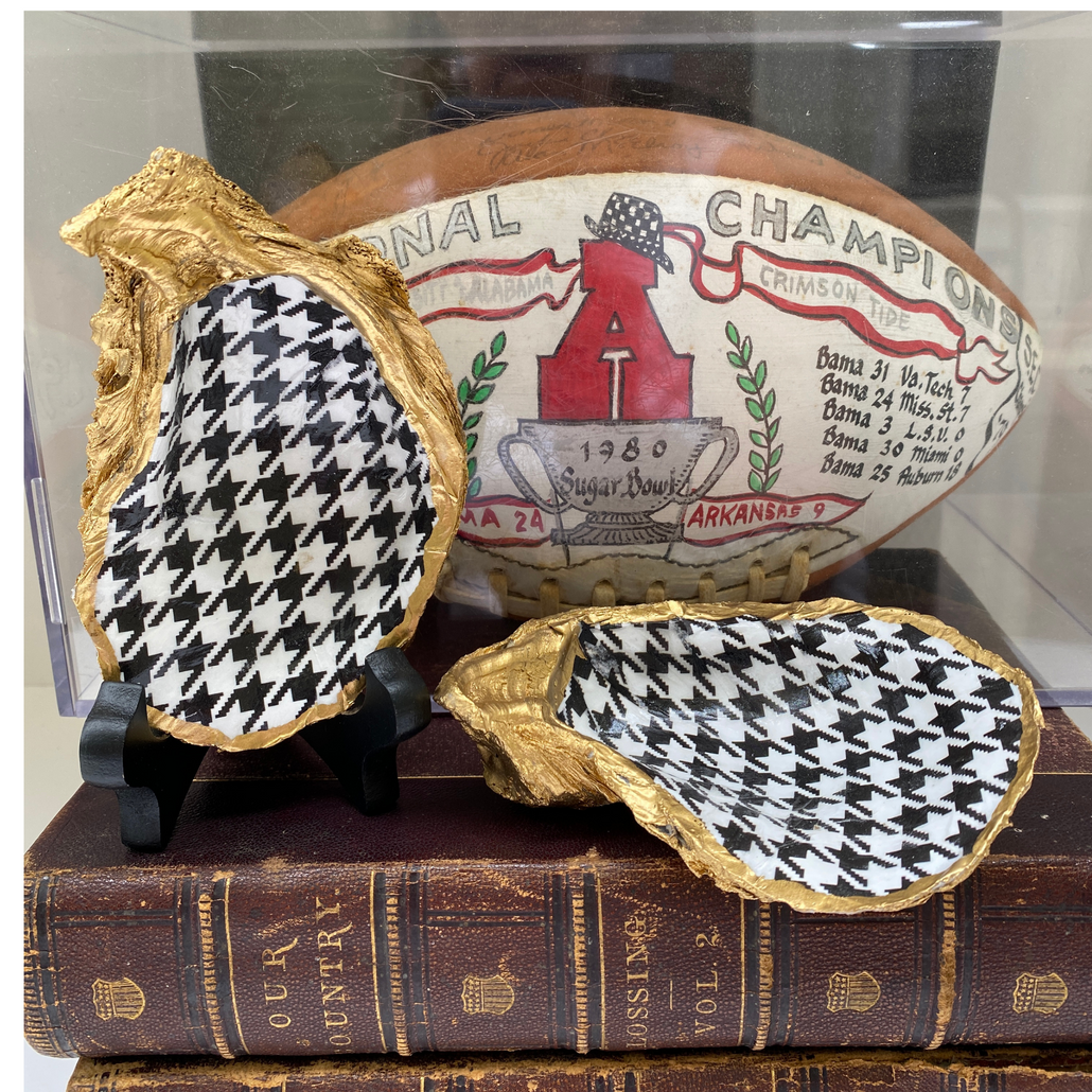 Houndstooth Oyster Shell Jewelry Dish