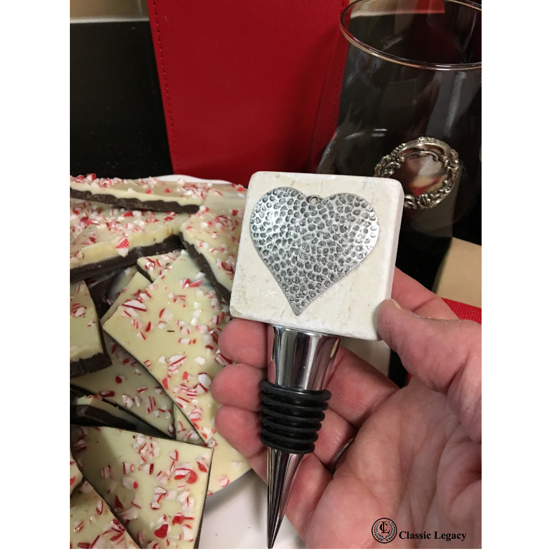 Bottle Stopper Hammered Heart