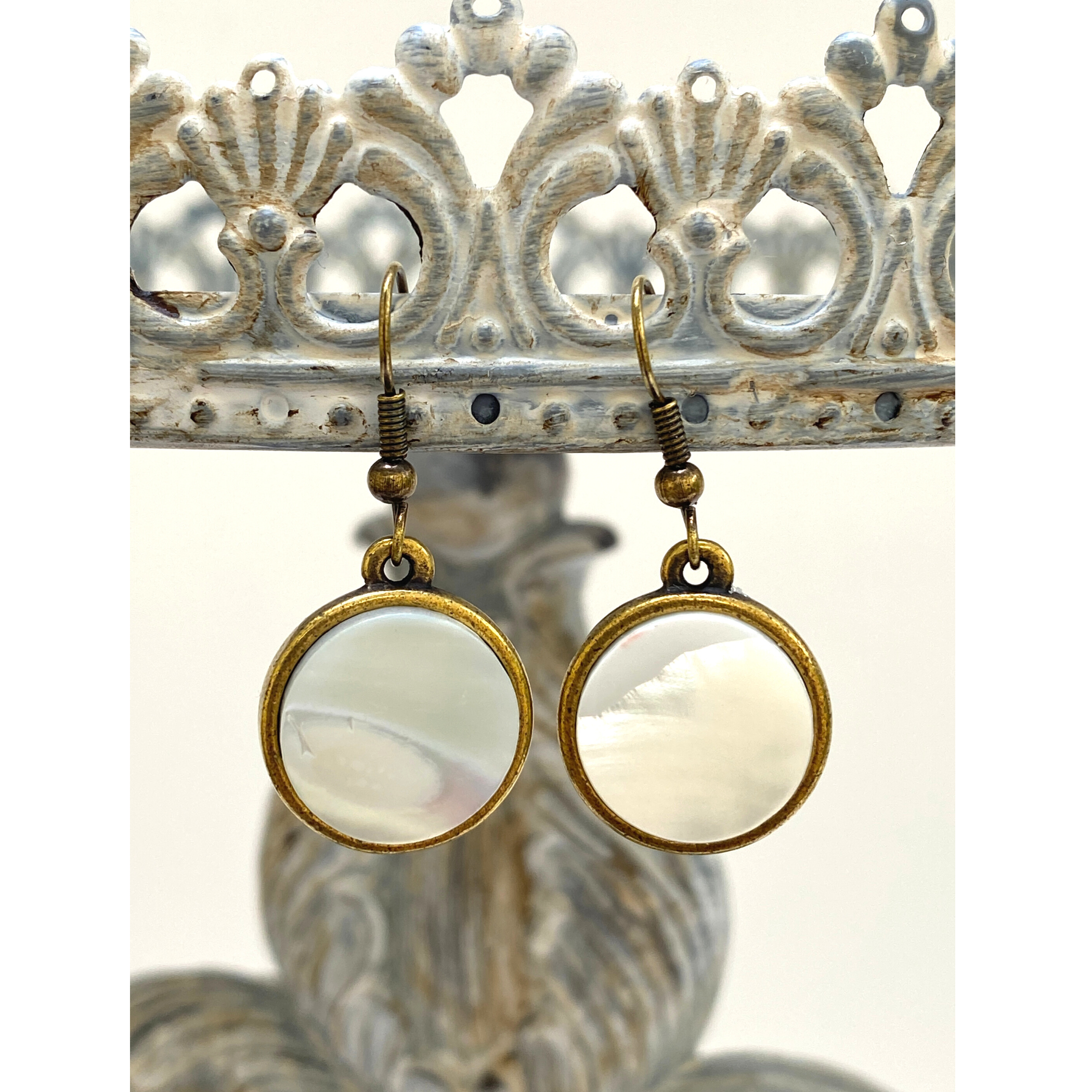 Earring, Round Mother of Pearl, 30th Pearl Anniversary Gift