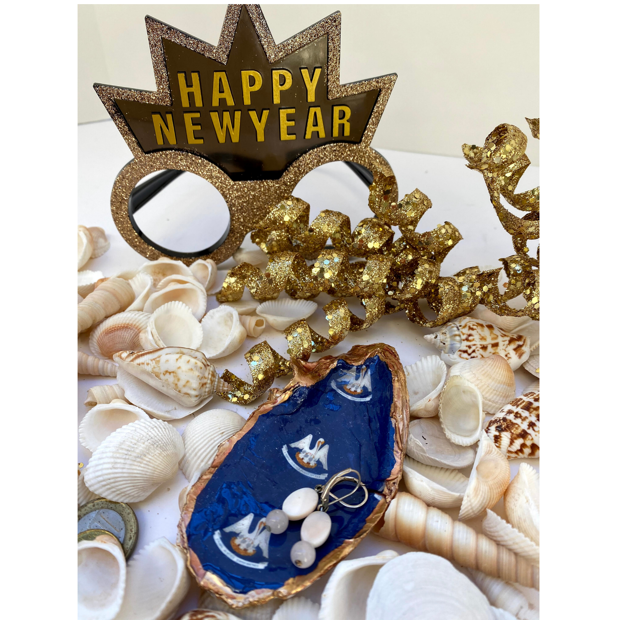 Oyster Shell Art,  Louisiana Flag Gift