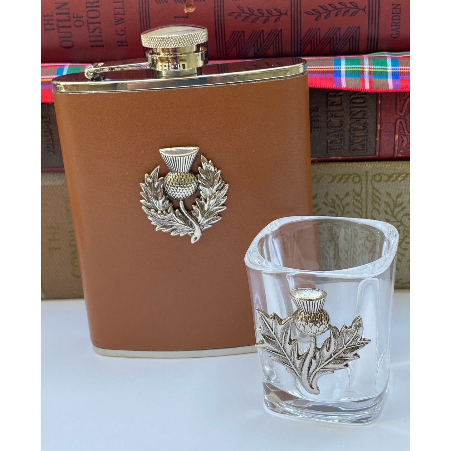Leather Flask Silver Scottish Thistle