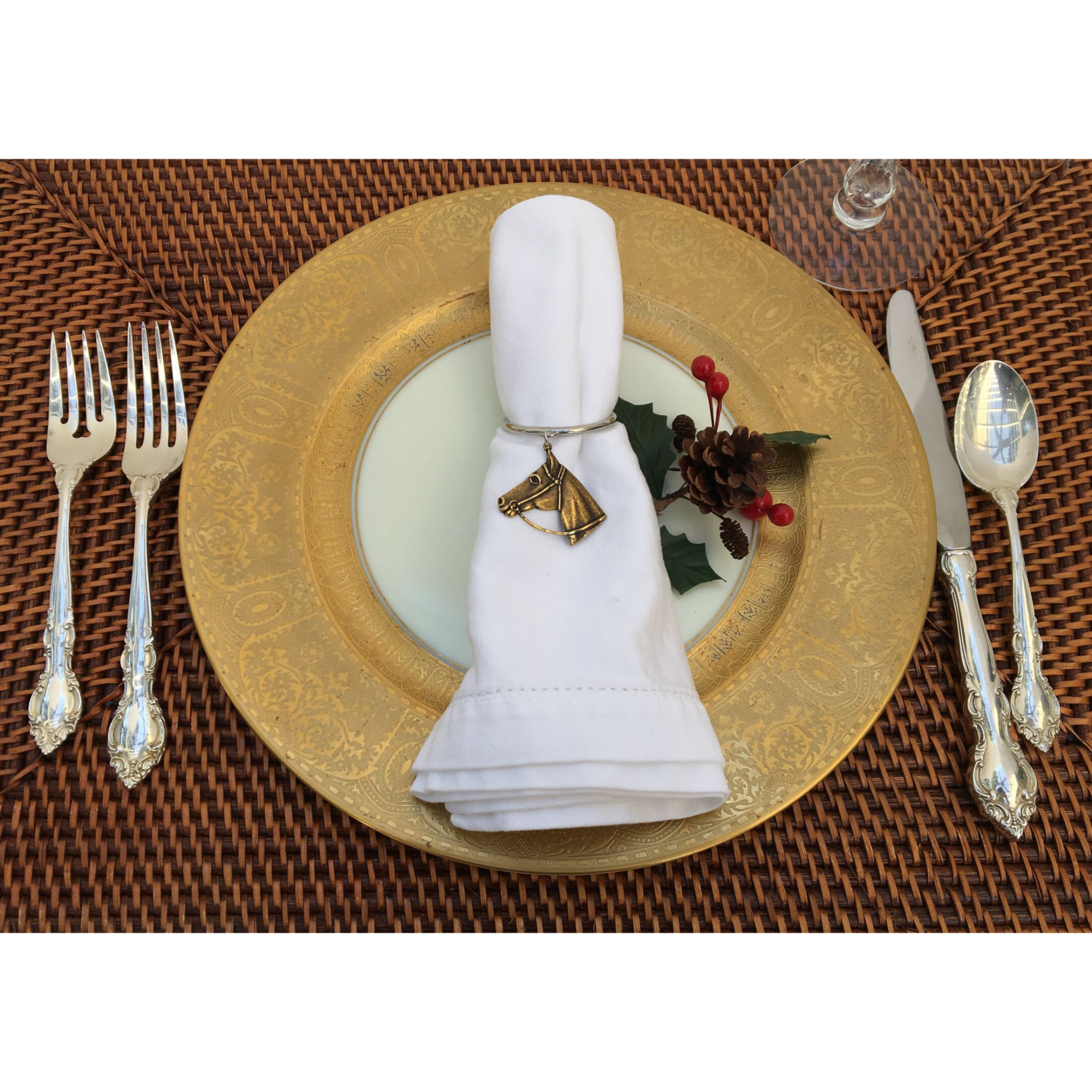 Set of 4 Antique Gold Napkin Rings with Antique Gold Horse